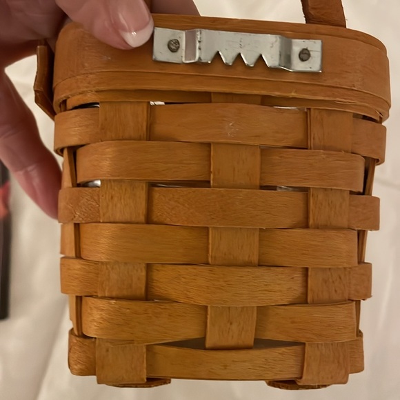 Longaberger chives booking basket with protector & booklet - Picture 5 of 9